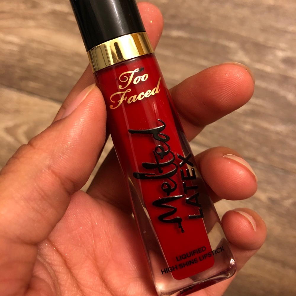High shine red lipstick